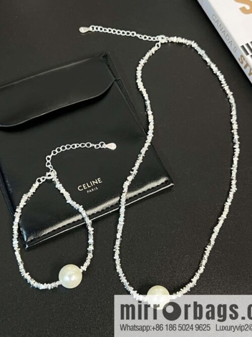 wsxc1692023557692_0-800x800ciw1onwmw5h153308_20250705102704.jpg Celine new Internet celebrity explosion minimalist broken silver pearl bracelet, necklace