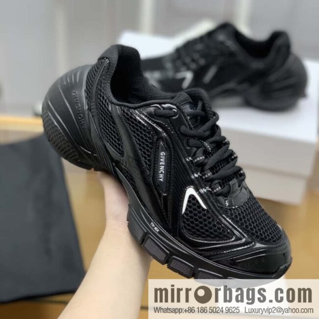 Givenchy, techno-knitted men\'s lace-up sneakers