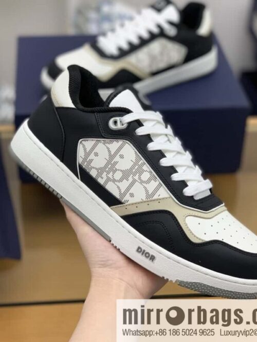 wsxc1692111169522_3-800x800kgwkkz0alph185638_20250708212108.jpg Dior uses black smooth cow leather (fabric) to carefully make B27 low-top sneakers