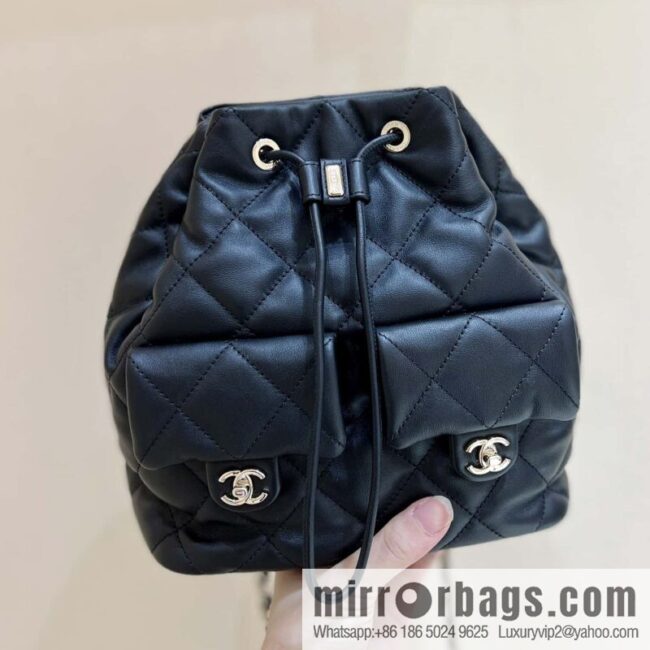 wsxc1692186827449_0-800x800c2xlq3ptip073239_20250719064105.jpg CHANEL 23B autumn and winter trailer series, double pocket double backpack AS4342