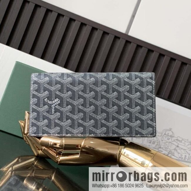 wsxc1692190389545_0-800x800hxwfebic4cq72571_20250719063451.jpg Goyard GOYARD · suit clip 7709