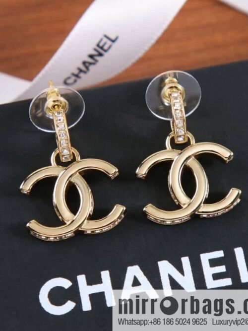 wsxc1692368608652_0-800x800cdkuyj1zckb153183_20250705102321.jpg New ☑️ Chanel C2 double c gold stud earrings