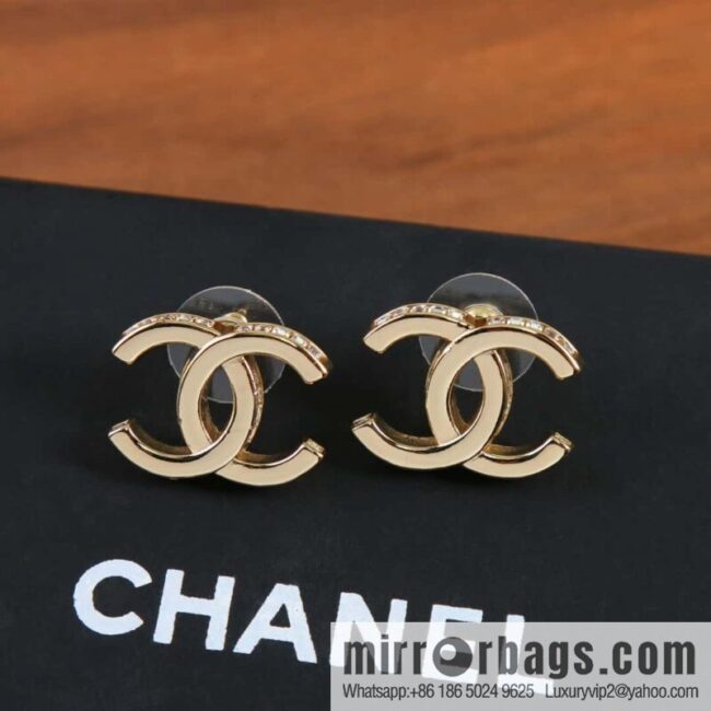 New ☑️ Chanel C1 double c gold stud earrings