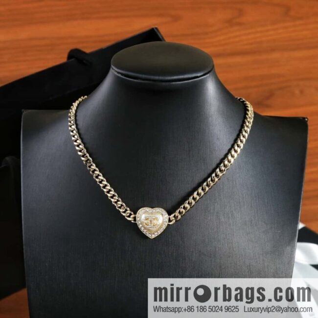 New ☑️ Chanel Double C Gold Peach Heart Love Necklace