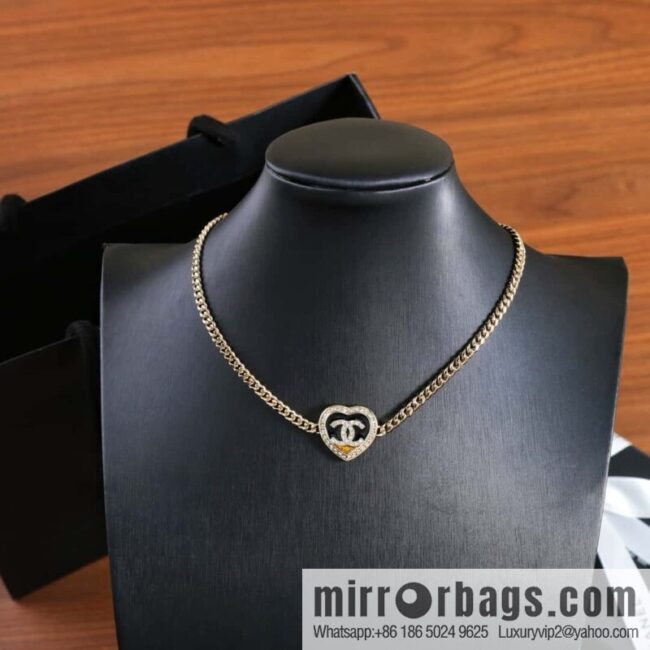 New ☑️ Chanel double c peach heart love necklace