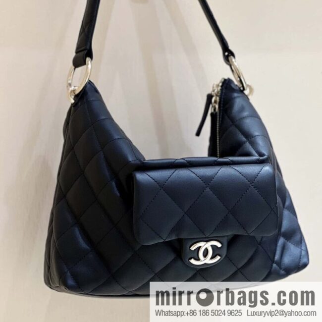 wsxc1692460311739_0-800x800oyveaqhtzuo69129_20250719024258.jpg CHANEL 23B autumn and winter trailer series hobo hippie underarm bag AS4347