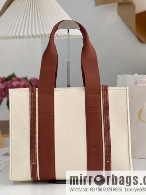 wsxc1692539012876_0-800x800p3bkeqfiscv68868_20250719024039.jpg Chloe new felt woody 🐑 with leather, medium 37CM