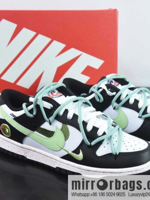 wsxc1692628972708_4-scaled-800x800hkt10gfjl0y181961_20250708193202.jpg NK SB Dunk Low Deconstruction Vitality Triple Hook Black and White Green, Item Number: FD4623-152