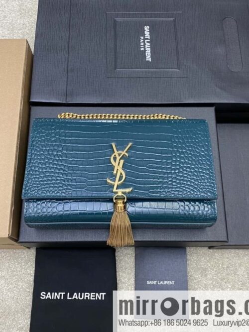 wsxc1692630358755_0-800x800ulnlqt3gdjs68297_20250719023415.jpg Y\'s most classic style Kate crocodile pattern chain strap crossbody bag small crocodile turquoise green/gold buckle Model: 377829