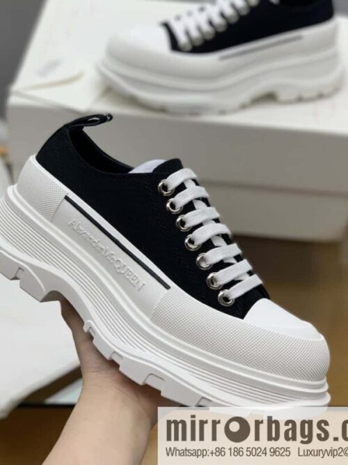wsxc1692807012411_4-800x800nl0iu2vu2qd181597_20250708191918.jpg Alexander McQueen Early Spring His & Hers platform muffin shoes