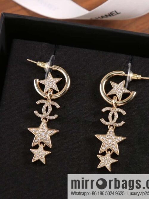 wsxc1692889991443_0-800x800c1mhwctw1ww149367_20250705073746.jpg New ☑️ Chanel C4 double c star pentagram earrings
