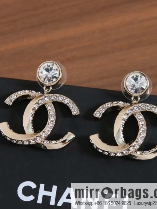 wsxc1692889992804_0-800x8002uxp3xewlbe149356_20250705073724.jpg New ☑️ Chanel C2 double c-edge half-diamond round diamond stud earrings