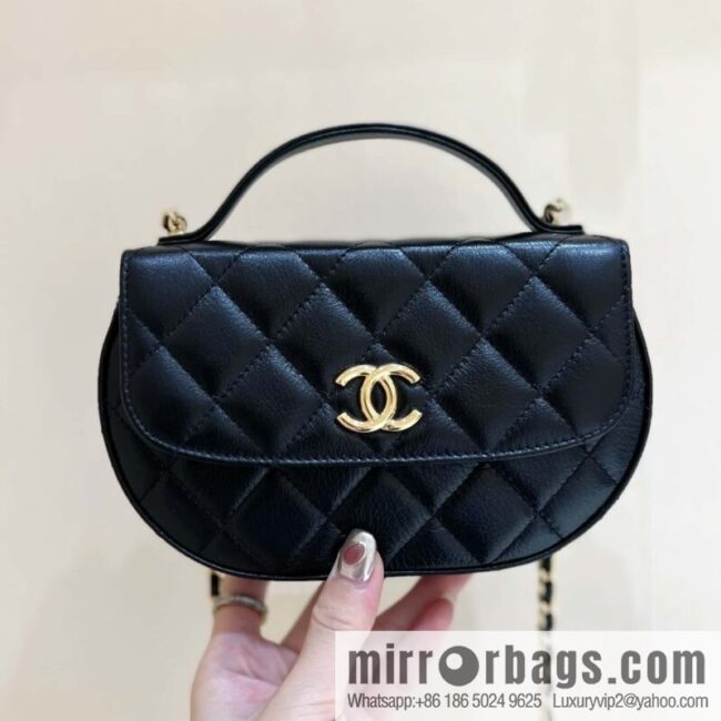 wsxc1692890847120_0-800x800ozujhagm24i66858_20250719021429.jpg CHANEL 23A high-end handmade workshop series saddle bag AP3367