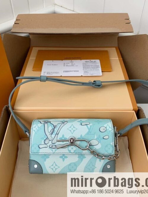 wsxc1693061103411_0-800x800ku21ub1jplf66781_20250719021340.jpg LV M22637 Steamer Wearable Wallet