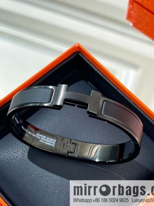 wsxc1693061264818_2-800x800sznwkcdnfov149313_20250705073554.jpg HERMES CLIC HH SO BLACK BRACELET Black H bracelet