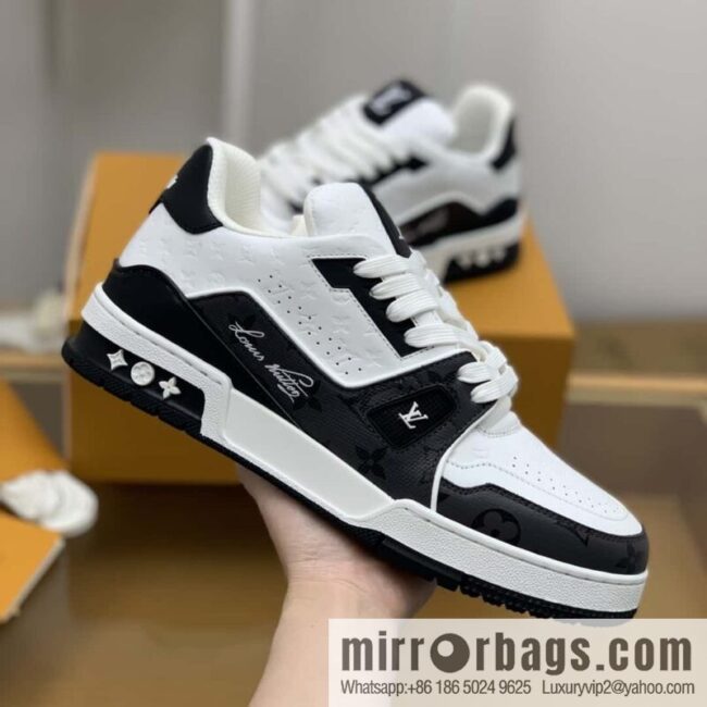 LV color matching calfskin Vuitton logo His & Hers sports running shoes