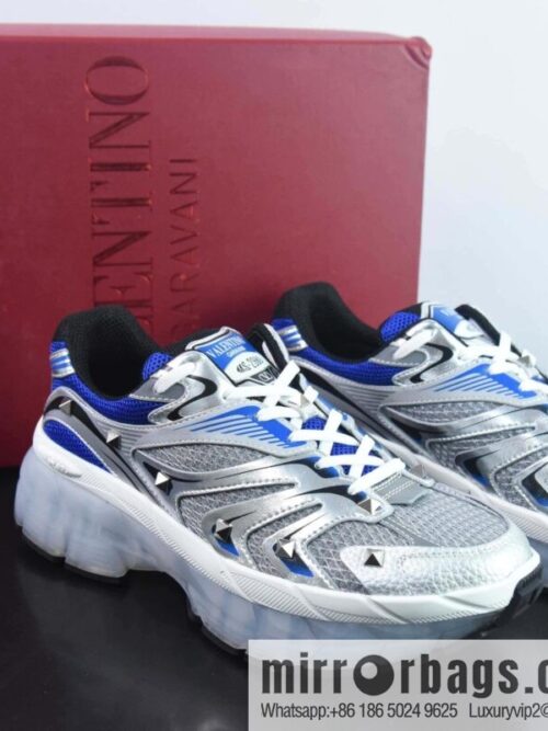wsxc1693321174867_4-scaled-800x800zlsjyeoxjmr175818_20250708155618.jpg Valentino/Valentino Garavani MS-2960 Low-top Sneaker Rivet Series Low Help Thick Bottom Daddy Wind Increase Versatile Casual sneakers