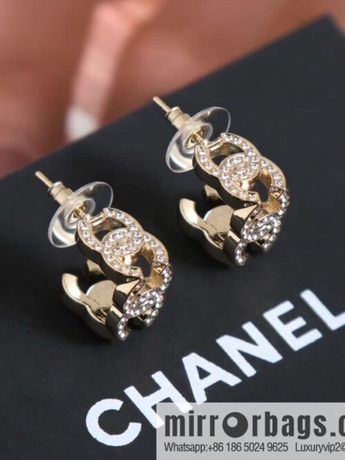 wsxc1693581213794_0-800x800b4cr2cq2yyf149167_20250705073103.jpg New ☑️ Chanel C1 double c square full diamond stud earrings