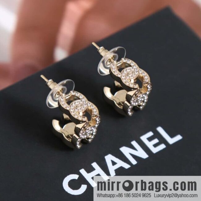 New ☑️ Chanel C1 double c square full diamond stud earrings