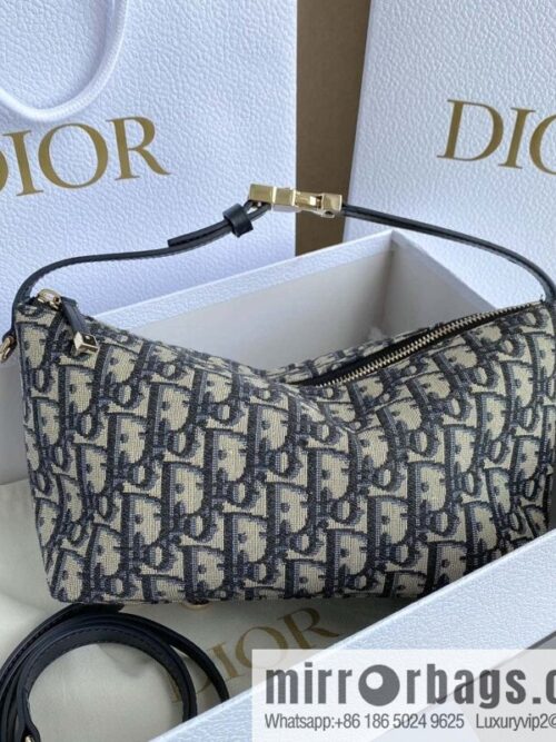 wsxc1693591694333_0-800x800rmzc0ektpfb65926_20250719020438.jpg DIORTRAVEL NOMAD clutch bag S5554OTZQ_M928