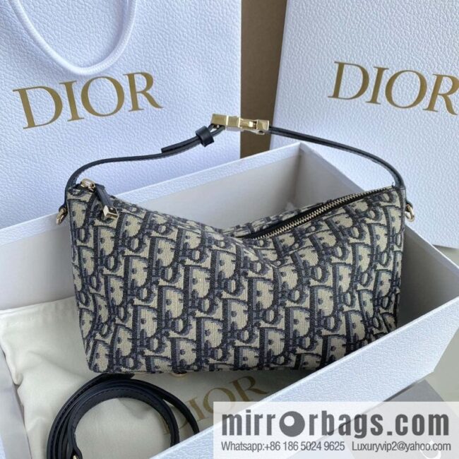 wsxc1693591694333_0-800x800rmzc0ektpfb65926_20250719020438.jpg DIORTRAVEL NOMAD clutch bag S5554OTZQ_M928