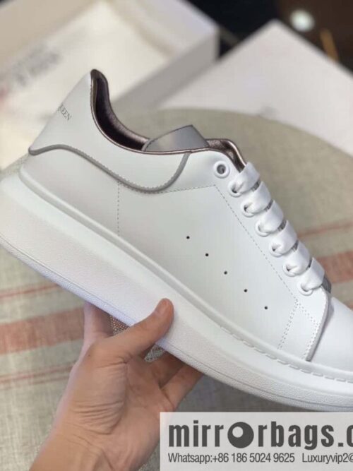 wsxc1693596448917_3-800x80031nrk4xbjre175435_20250708153039.jpg Alexander McQueen White Fluorescent Unisex Sneakers