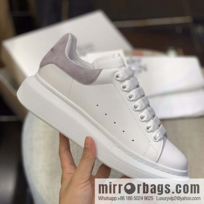 Alexander McQueen Alexander McQueen Light Grey Fleece Tail Unisex Sneakers