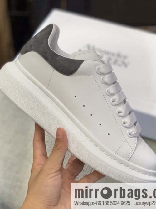 wsxc1693769867882_2-800x80044hhycssjy0174168_20250708142624.jpg Alexander McQueen Alexander McQueen Dark Grey Fleece Tail Unisex Sneakers