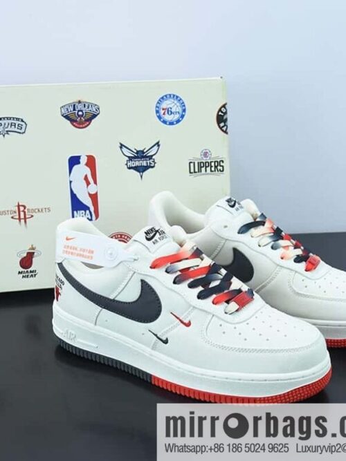 wsxc1693826904606_4-800x8004otktaswrvl171234_20250705212944.jpg Nk Air Force 1 AF1 Air Force One/Low Top, White Black Red, Canvas, Multi-Hook NBA Chicago Bulls, City Limited Item Number: NA2022-005