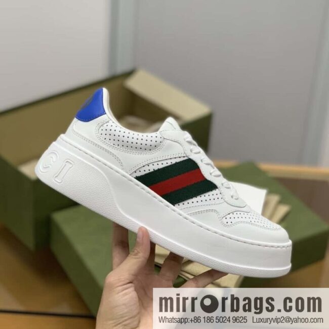 GUCCI cowhide material, red and green stripes, couple\'s little white shoes