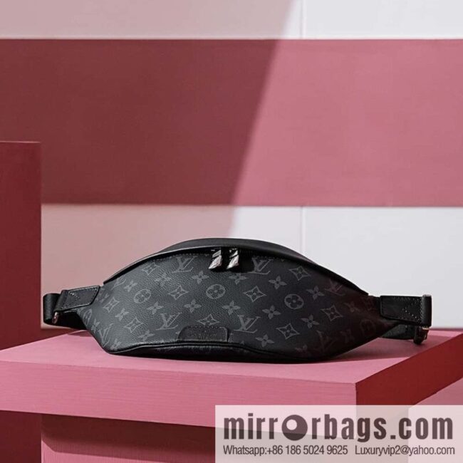 LV Discovery Bumbag PM M46035