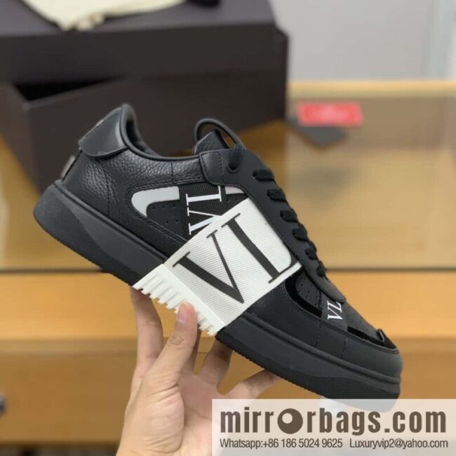 Valentino VLTN logo strap, men\'s and women\'s sneakers