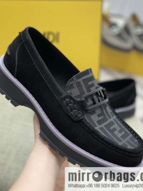 wsxc1694026417610_4-800x8005njdmcilipg170921_20250705211934.jpg FENDI black and grey FF jacquard fabric, men\'s loafers
