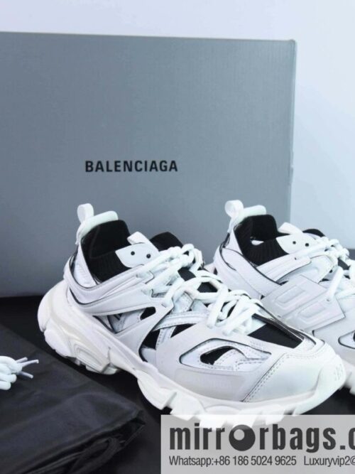 wsxc1694531748541_4-scaled-800x800whls5lmvxfz170474_20250705210140.jpg Balenciaga BALENCIAGA Track Trainers 3.0 generation retro \"white and black sneakers\" 542436 W2FSC 9081