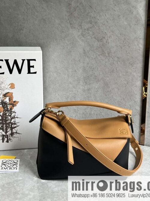wsxc1694629662344_0-800x800xf4m3htkqrk58909_20250719003510.jpg LOEWE Puzzle 24CM bag leather small geometric bag 0681
