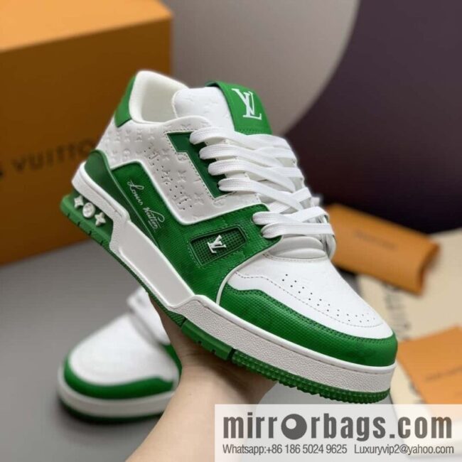 LV color matching calfskin Vuitton logo, couple sports running shoes