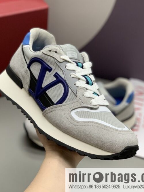 wsxc1695917263973_4-800x800bzpb3hfsxix166782_20250705190947.jpg VALENTINO Valentino, logo design, low-top casual sneakers for couples