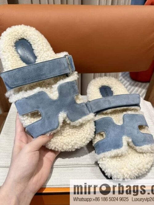 wsxc1696085003628_1-800x800cdfpabdiog2166462_20250705185921.jpg Hermès Lamb Wool Chypre Sandals