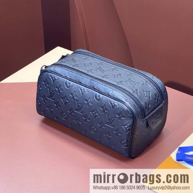 LV M59478 DOPP KIT toilet bag