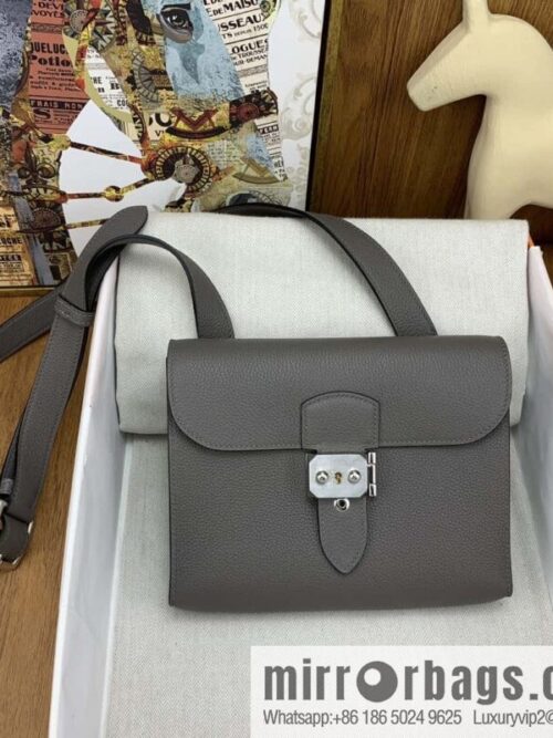 wsxc1696345115018_0-800x80011z34jzo0wj49748_20250718042021.jpg Hermès messenger bag Sac a depeches 21cm togo leather 8F tin gray, silver buckle
