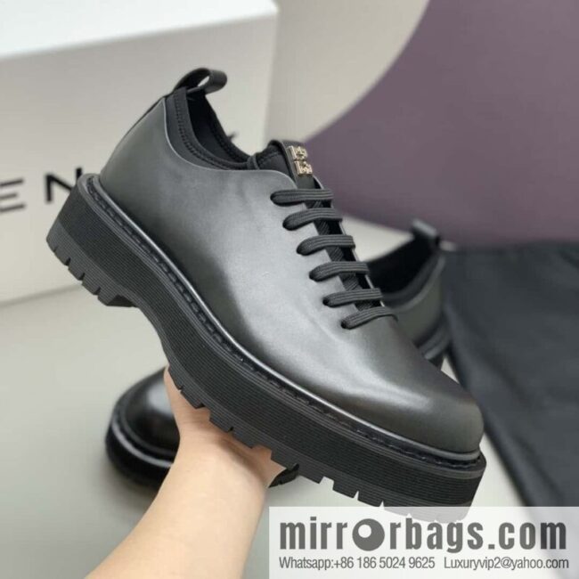 Givenchy/Givenchy, selected cowhide to make men\'s derby shoes