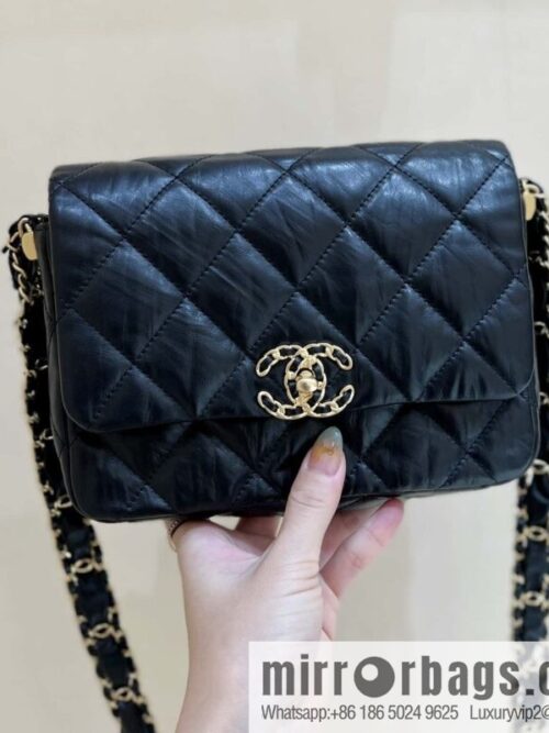 wsxc1696777052871_0-800x800usv1b5wyem547982_20250718035439.jpg CHANEL 23K Autumn and Winter Series 19 Vintage Tofu Bag AS4423