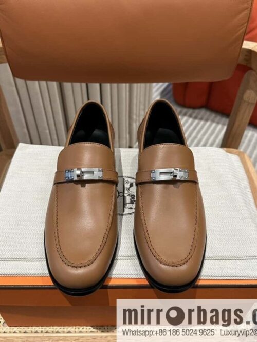 wsxc1696870768621_0-800x800ncf3qwpa5yv161898_20250705163437.jpg Hermès kelly buckle loafers
