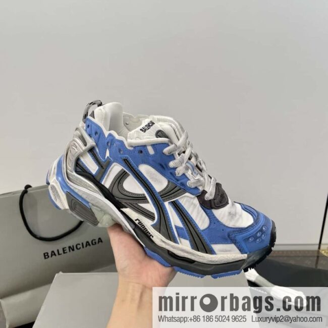 Balenciaga Balenciaga 𝐑𝐮𝐧𝐧𝐞𝐫|𝟐𝟎𝟐𝟑 Seventh Generation. Vintage Old Daddy Sneakers