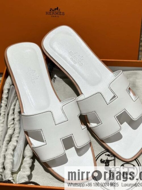 wsxc1697039601632_0-800x800i2oyv5yr0pp161388_20250705161131.jpg Hermès leather outsole H slippers, white