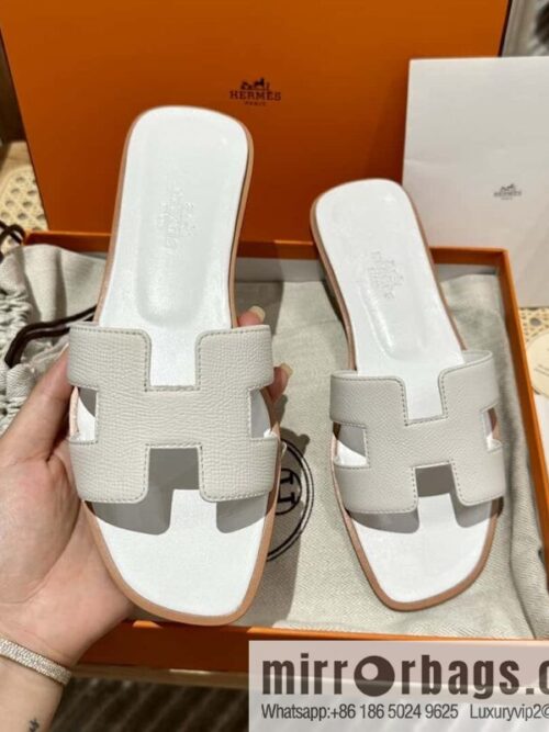 wsxc1697040462398_1-800x800ja53nfdaqwq161284_20250705160811.jpg Hermès leather outsole H slippers, white