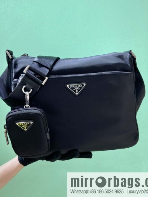 wsxc1697561185793_0-800x800e0u1uzhypq041987_20250718023814.jpg PRADA imported fabric shoulder bag 1BC421