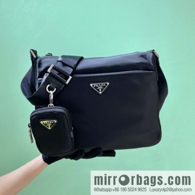 wsxc1697561185793_0-800x800e0u1uzhypq041987_20250718023814.jpg PRADA imported fabric shoulder bag 1BC421