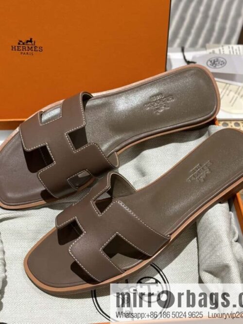 wsxc1698171404554_0-800x800dcprwddks21152031_20250705094705.jpg Hermès leather outsole H slippers