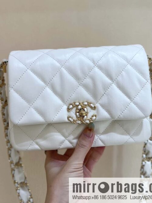 wsxc1698245963732_0-800x8001qhc1kpw3bv39563_20250718020739.jpg CHANEL 23K Autumn and Winter Collection 19 Vintage Tofu Bag AS4423 White